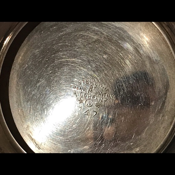 Sterling Silver Sugar Bowl- Frank Whiting 747 - Picture 3 of 4